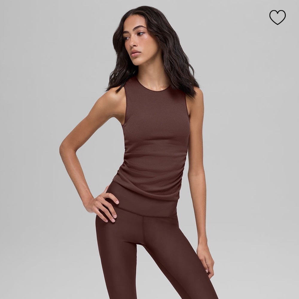 ALO Yoga Ribbed En Pointe Tank - Brownstone - Picture 4 of 4